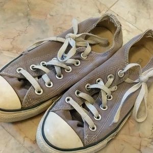 Converse gray sneakers
